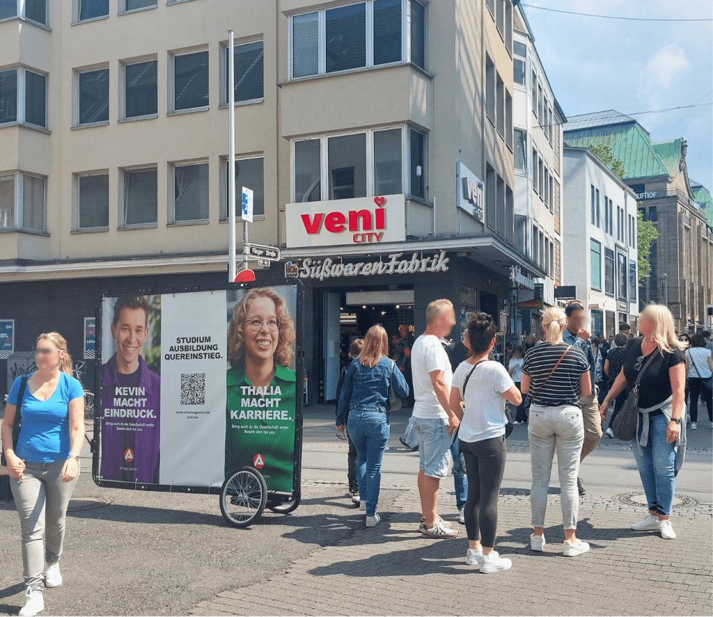 Mobile Außenwerbung in Düsseldorf hat viele Vorteile